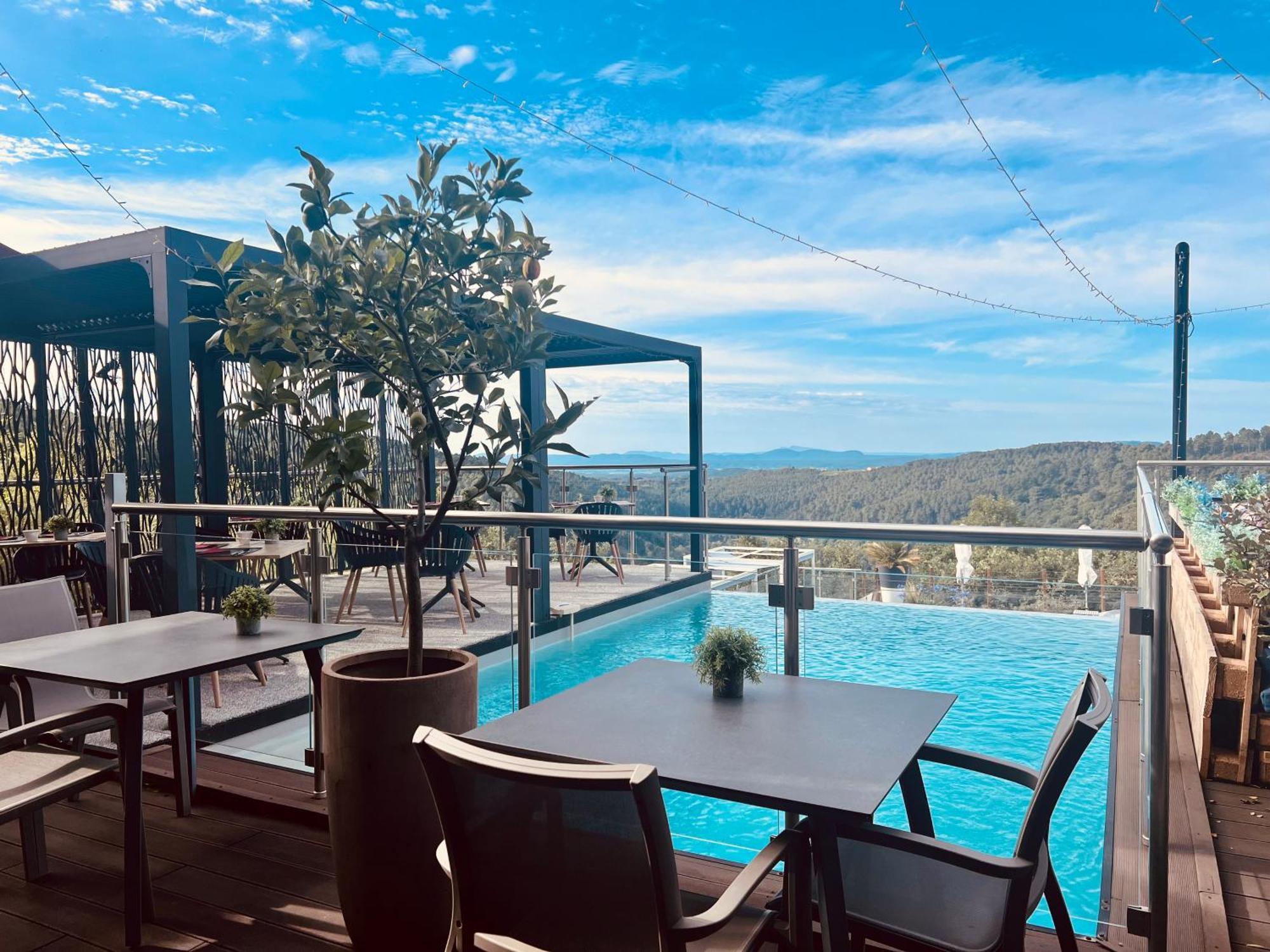 Domaine De Chalveches Hotel Spa 4* Faugeres  Esterno foto